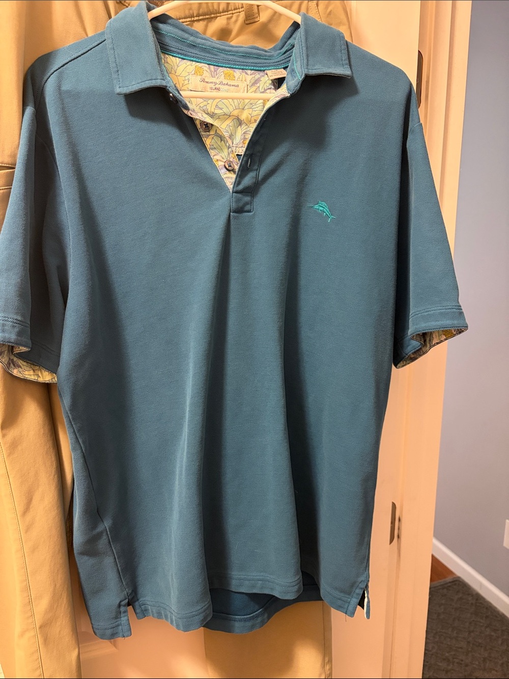 Tommy Bahama Men's Teal Blue Short-Sleeve Polo with Embroidered Marlin